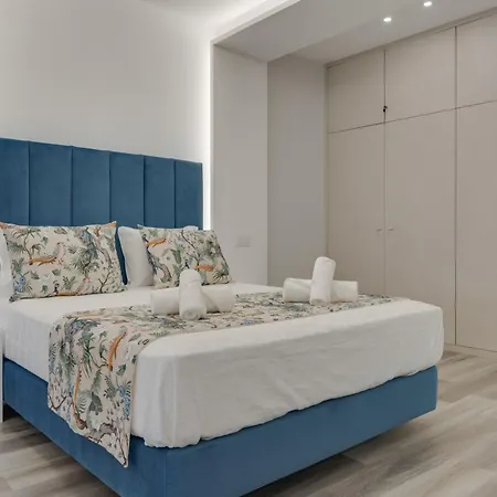 Torre Palace Ii By Atlantic